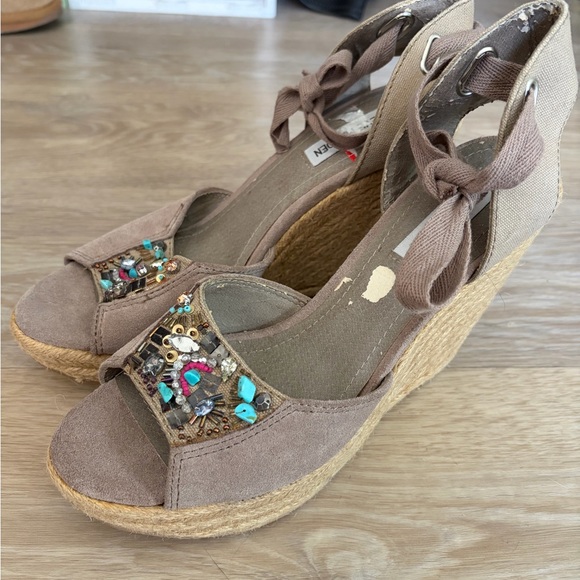 Steve Madden Shoes - Steve Madden Embellished Espadrille Wedges Size 9